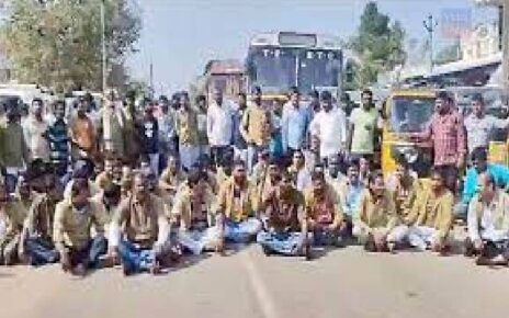 auto dharna-mahalaxmi