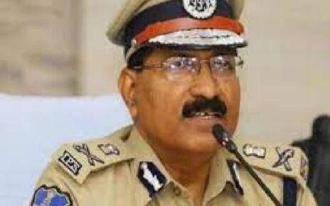 ex dgp mahender